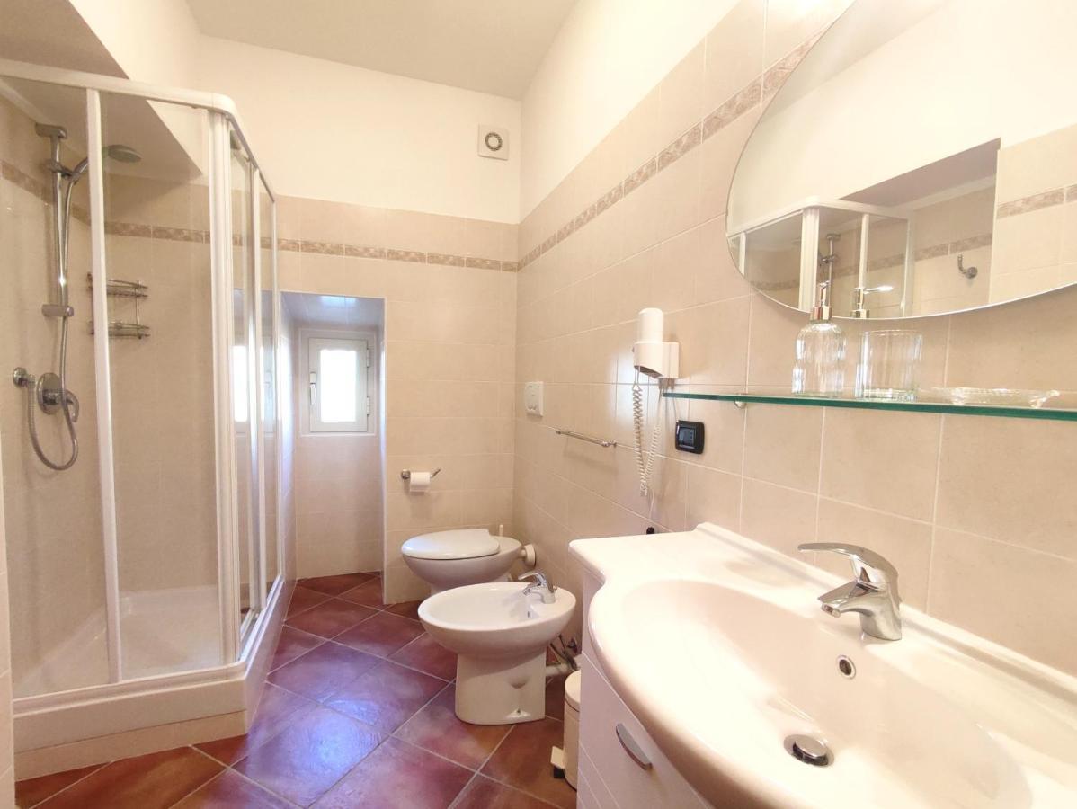B&B Villa Regina Brunate Eksteriør billede
